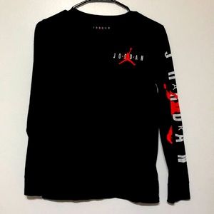 Boys jordan shirt